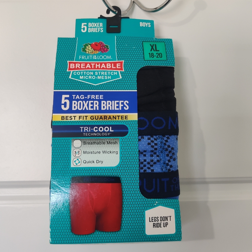 New Boys Fruit of the Loom 5 Pack Boxer Briefs Underwear / XL
